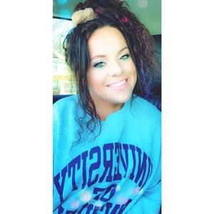 Meet your Posher, Kendra